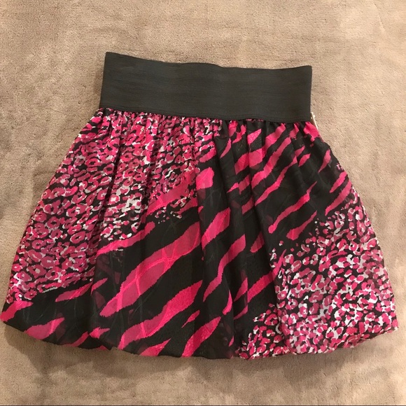 Topia Dresses & Skirts - Retro Print Bubble Skirt